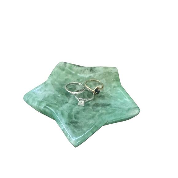 Green Flourite Crystal Star Shaped Ring Jewelry Dish Plate Decor Gemstone OS - Picture 1 of 14